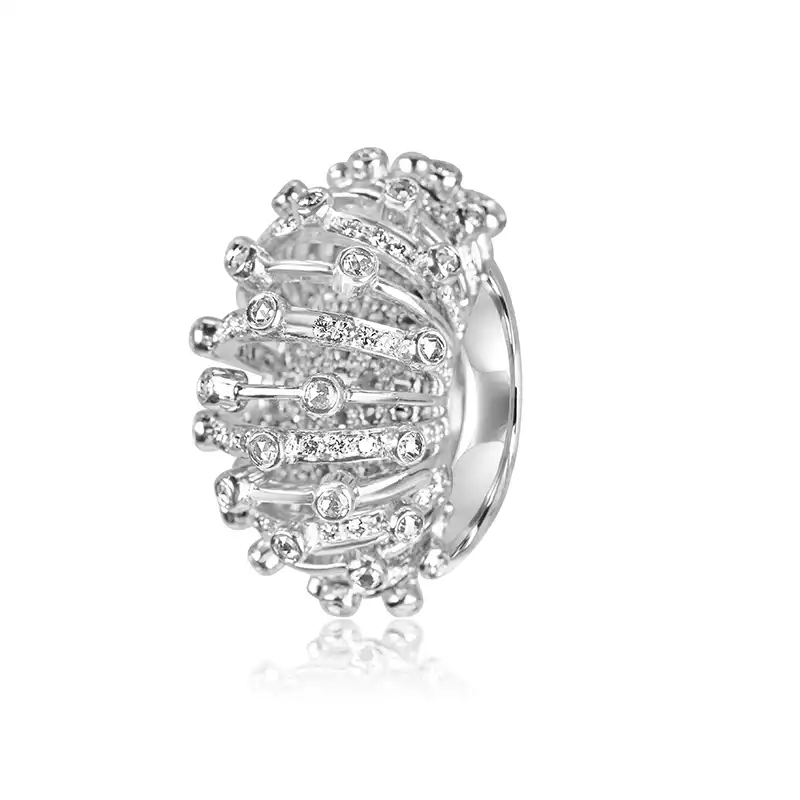 18K White Gold Diamond Ring